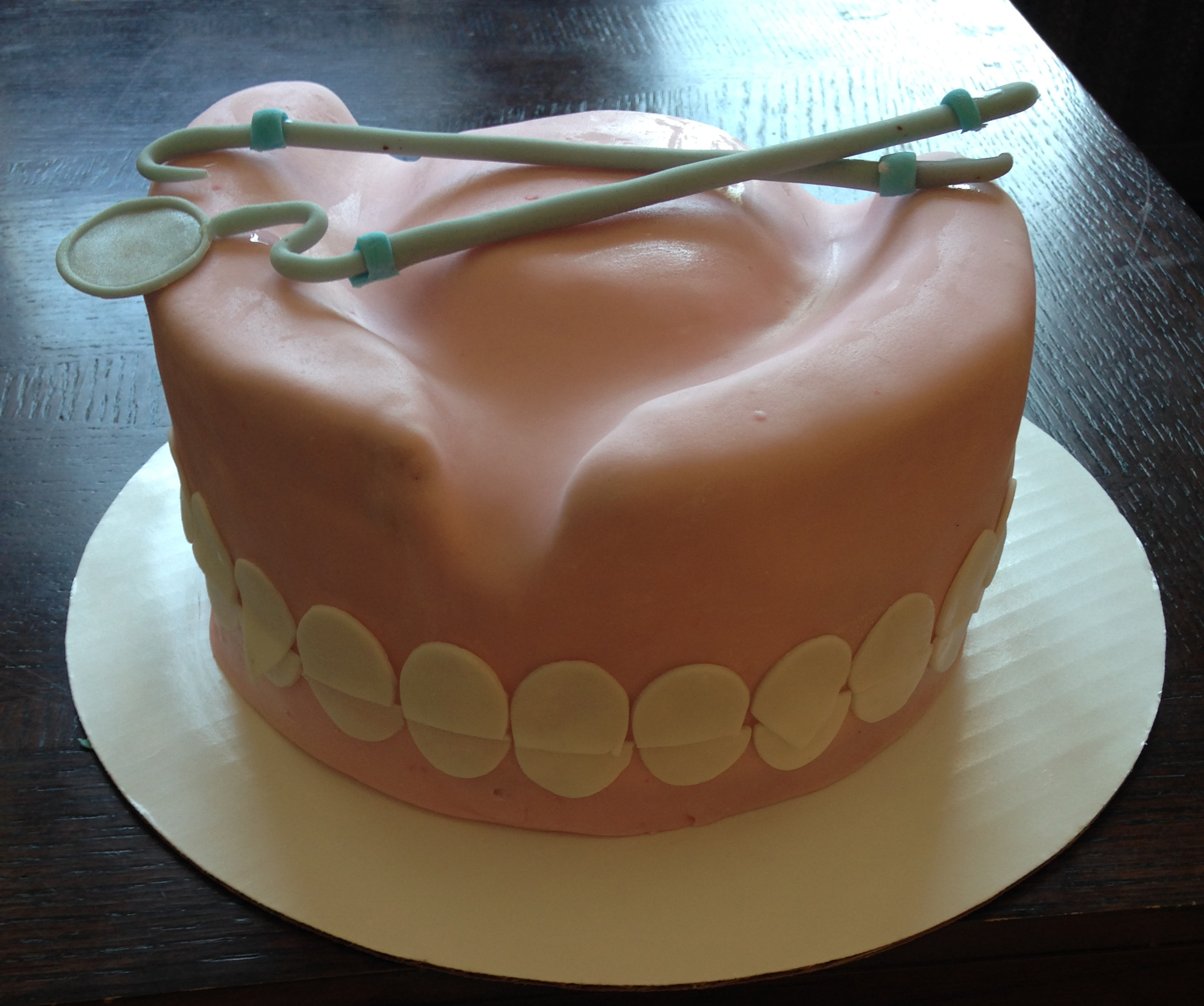 Dentist cake