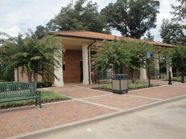One-story building at the Dizzy Dean Rest Area