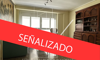 ¡KENDRAH SERVICIOS INMOBILIARIOS les ofrece en exclusiva esta fantástica vivienda en La Raiosa!
Situada en una tercera altura con ascensor y distribuida en 100m2.
Actualmente consta de; tres habitaciones, amplio salón comedor, cocina con galería y dos baños, uno de ellos en suite. Cuenta además con aire acondicionado frío /calor por conductos, puerta acorazada, armarios empotrados en todas las habitaciones y ventanas de aluminio con cristales de climalit.
Ubicada en el barrio de La Raïosa, zona consolidada con todos los servicios al alcance: supermercados, colegios, centros de salud, zonas verdes.
Con una comunicación excepcional, próxima a la estación de AVE Joaquín Sorolla, a pocos minutos del centro de la ciudad y a 350 metros de la parada de Metro de Jesús.

NO DUDE EN VENIR A VISITARLA Y CREAR SU NUEVO HOGAR!
DISPONEMOS DE SERVICIO DE ASESORAMIENTO FINANCIERO, CONSULTA GRATUITA Y SIN COMPROMISO

Numero de Registro de Agentes de Intermediación Inmobiliaria de la Comunidad Valenciana RAICV-1318

Este inmueble está sujeto a cambios de precio o retirada del mercado sin previo aviso. La información de este anuncio en su totalidad (Fotos, texto o cualquier otro contenido del mismo) se muestra a título informativo y no contractual y no es vinculante, dado que la información es ofrecida por terceros.

El precio no incluye lo siguiente: Honorarios de la agencia inmobiliaria, impuestos (IVA, ITP) y otros gastos de la Compraventa (notaria, gestoría y registro).