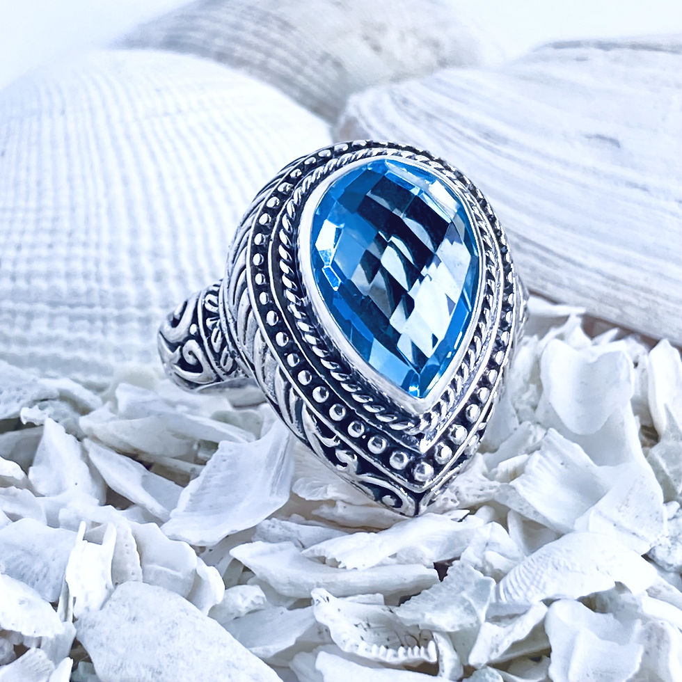 Miniature : The Majestuous in Light Blue