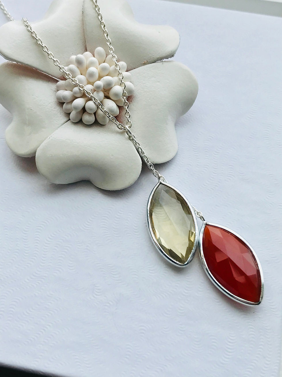 Thumbnail: The Summer Sisters