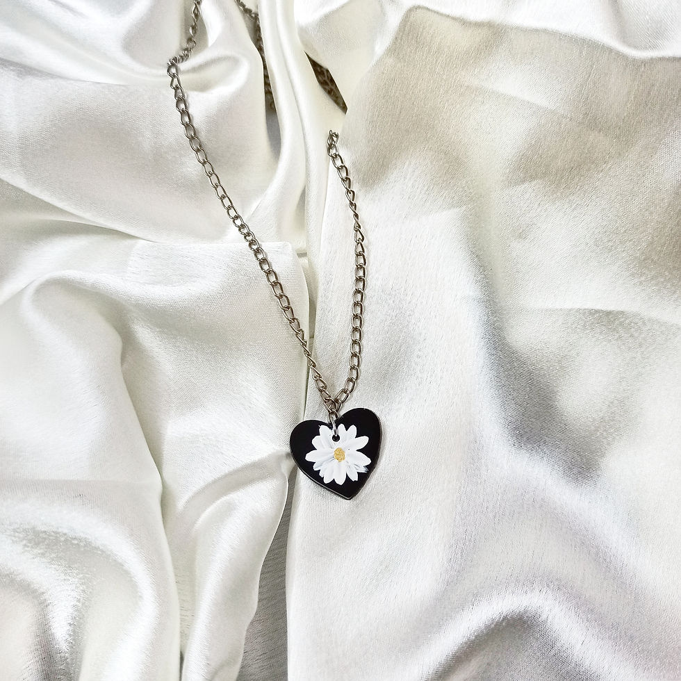 Thumbnail: Daisy heart