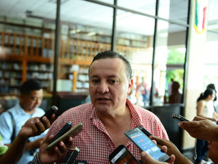 LEANDRO DE LA O
El coordinador parlamentario del PRI, Gerard Washington Herrera Castellanos, inform