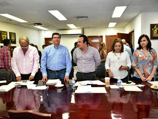 Autoriza Comisión de Hacienda y Finanzas solicitudes de empréstitos y APP
 
·         Los integrante