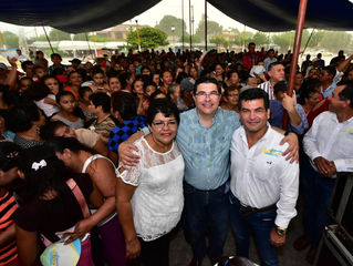 Pese a la lluvia, habitantes de villa Benito Juárez dialogan con JAVA
 
·         Sin importar la to