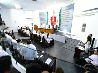 Inicia la LXIII Legislatura ejercicio constitucional
· Estuvieron presentes como repres