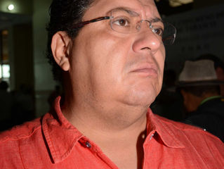 LEANDRO DE LA O
Entre Georgina Trujillo, del PRI y Adán Augusto López Hernández, de la coalición