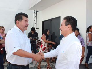 FORTALECEREMOS LOS PROGRAMAS SOCIALES EN CENTRO: EVARISTO HERNÁNDEZ





* El candidato a la alcaldí