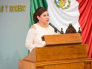 LEANDRO DE LA O
La diputada local de Morena, Jaqueline Villaverde Acevedo, propuso un punto de acue