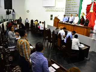 Aprueban dictámenes de Cuentas Públicas 2016 de los Tres Poderes, Órganos Autónomos y 16 Ayuntamient