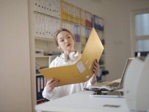 How to Monitor Your Employees — While Respecting Their Privacy