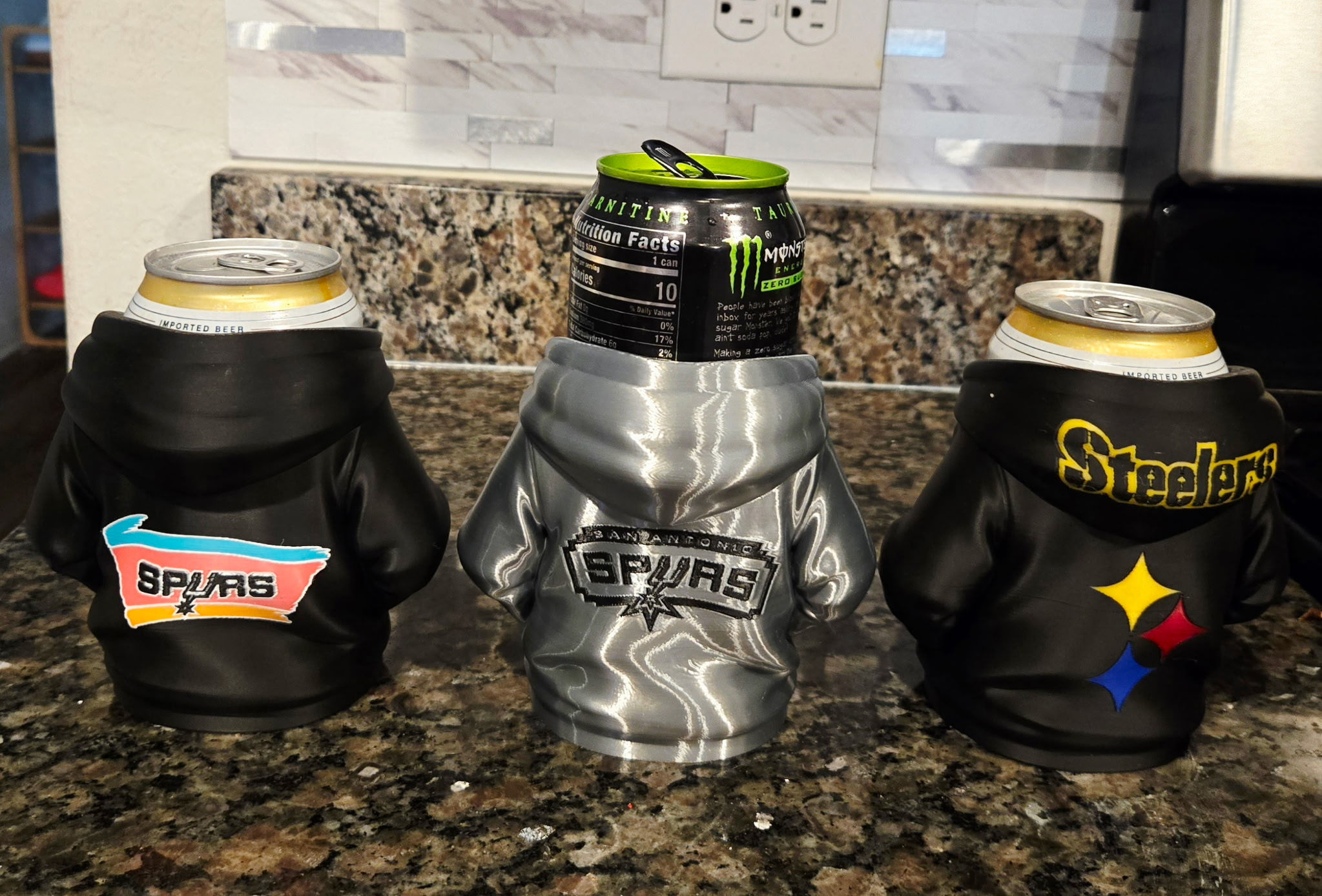 🧥🥤 Customizable Hoodie Koozies 🥤🧥