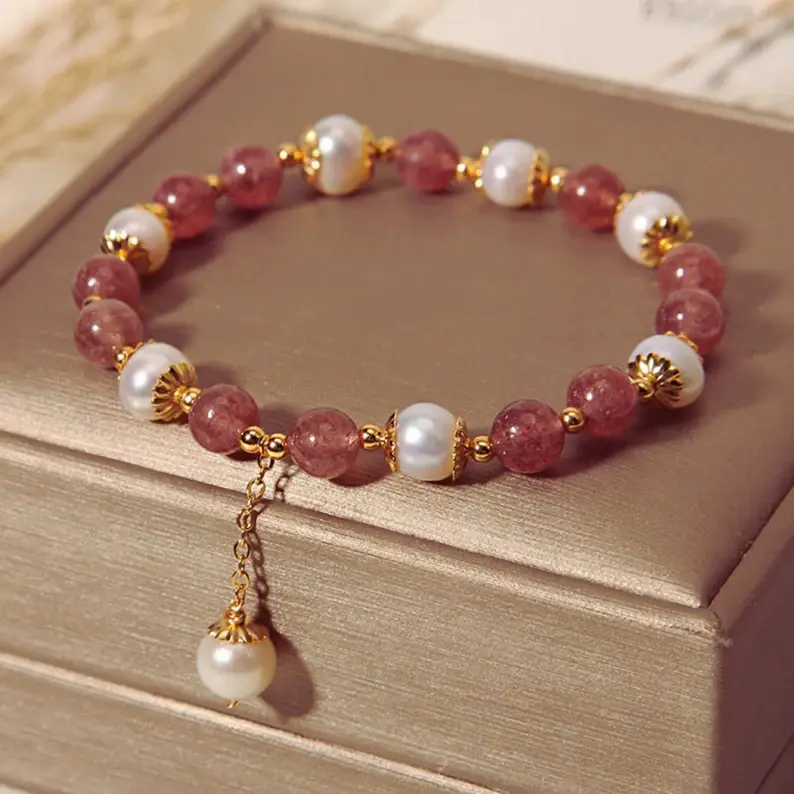NATURAL STRAWBERRY QUARTZ BRACELET