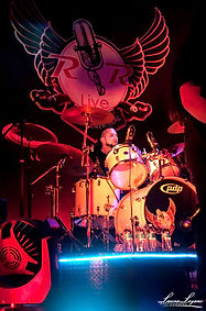 1609890_215437475322376_1111422823_n[1].jpg