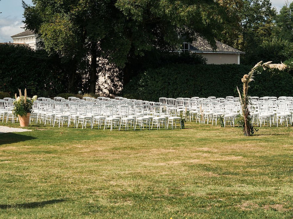 Chaise napoléon LMER Location Mobilier Evénement Réunion