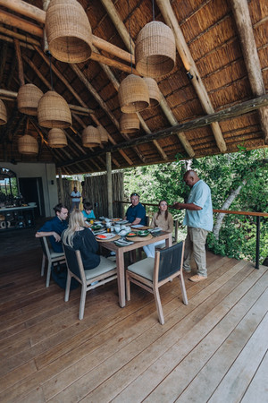 Lunch at Thornybush game Lodge. Family order lunch
