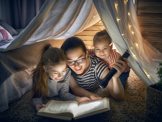 10 Tips for Storytelling at Home