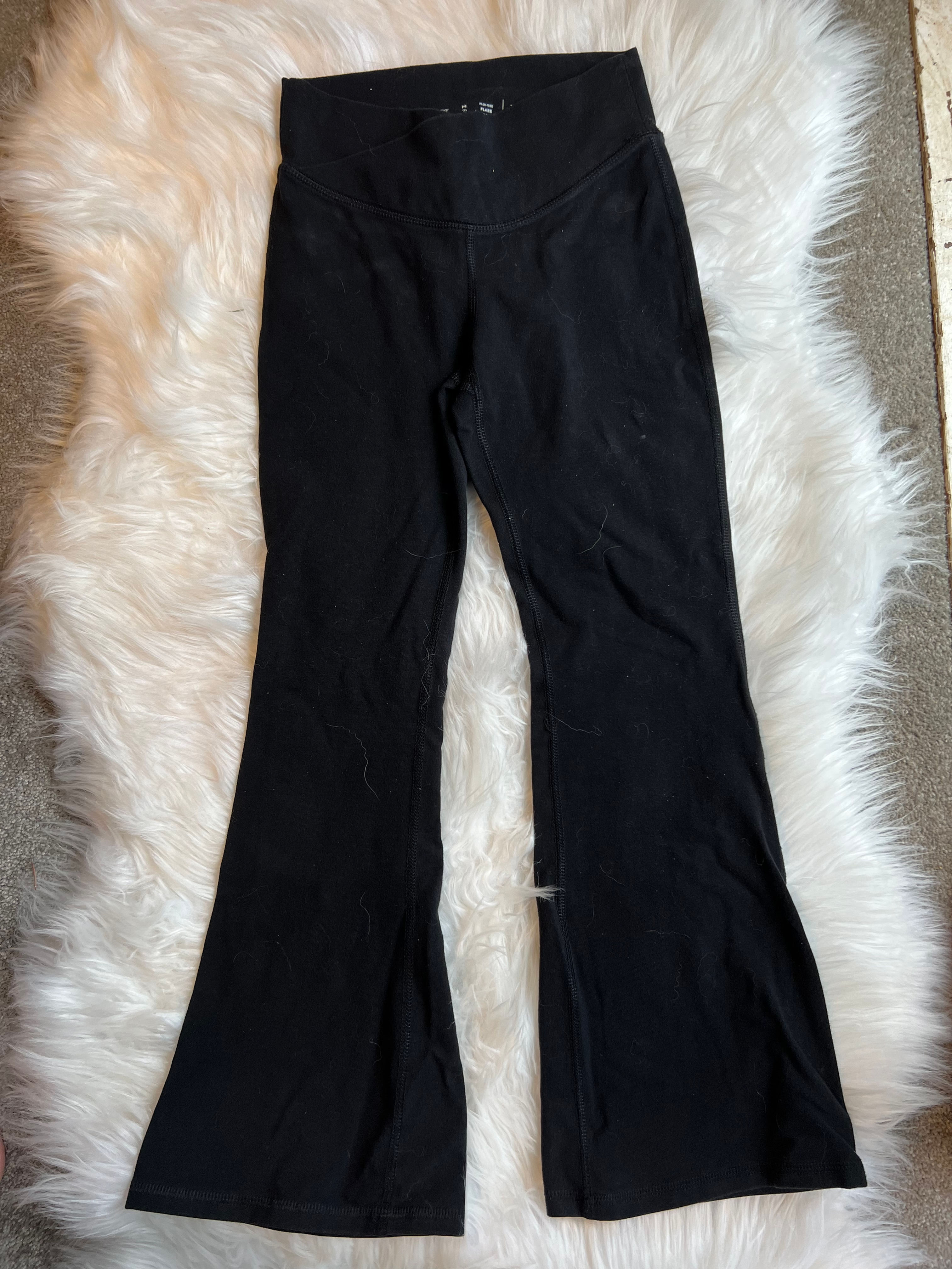 Old Navy Active • Medium (8)