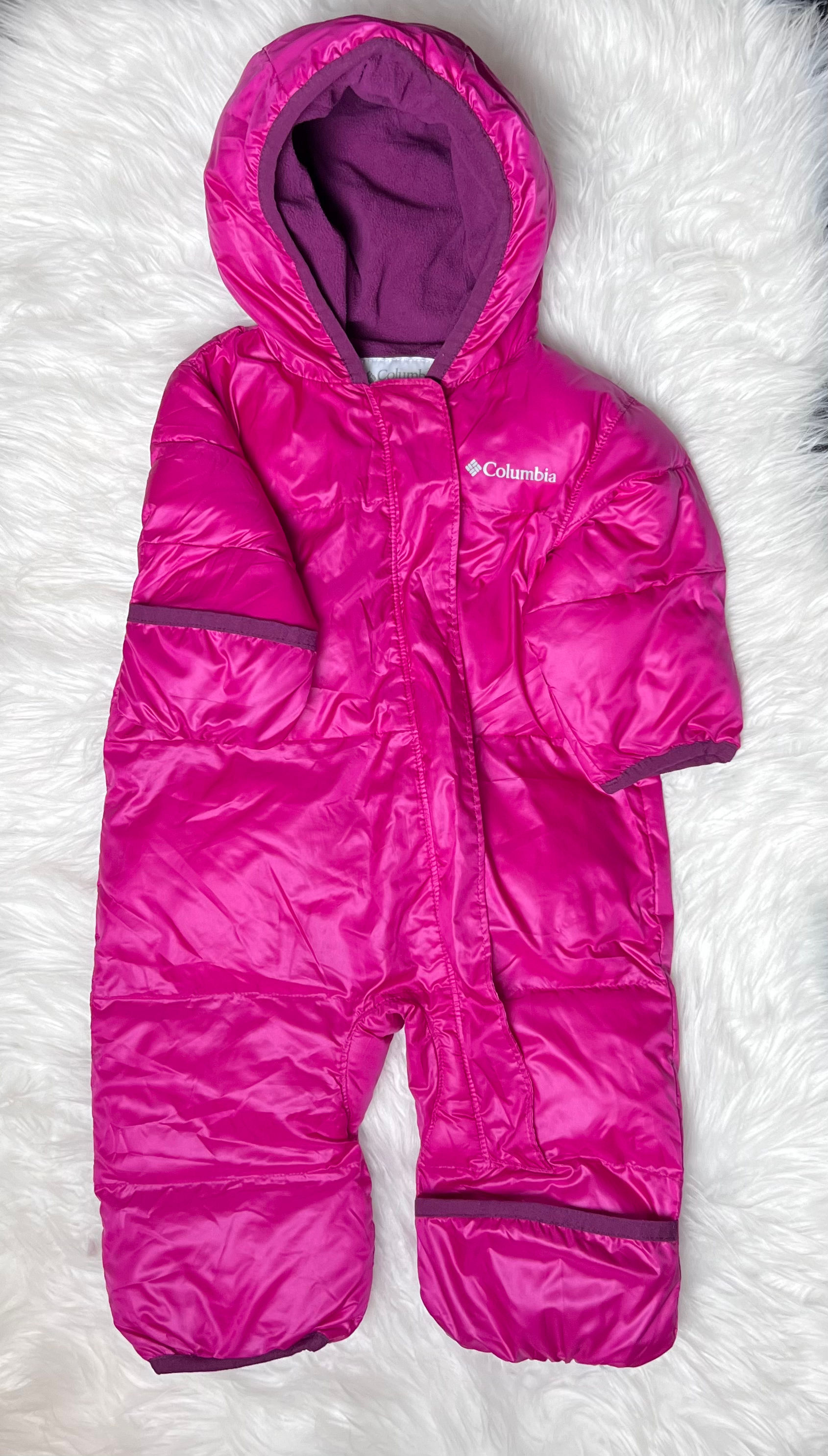 Columbia fleece lined puffer weather suit with flipper hands and feet ~ 3-6m