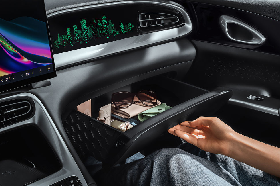 17_ ODDY_ GEELY EX2 - INTERNA - PORTA-LUVAS DE GAVETA 2