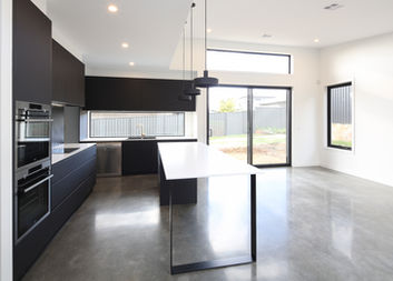 10 Quoll Place, Throsby (23).jpg