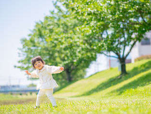 子どもと家族の写真（広島県福山市）