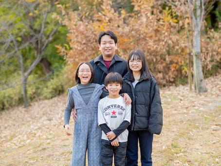 子どもと家族の写真（大阪府吹田市）