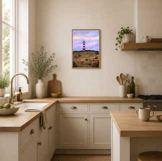Aquarell Kunstdruck eines Leuchtturms in den Dünen der Niederlande bei Sonnenuntergang