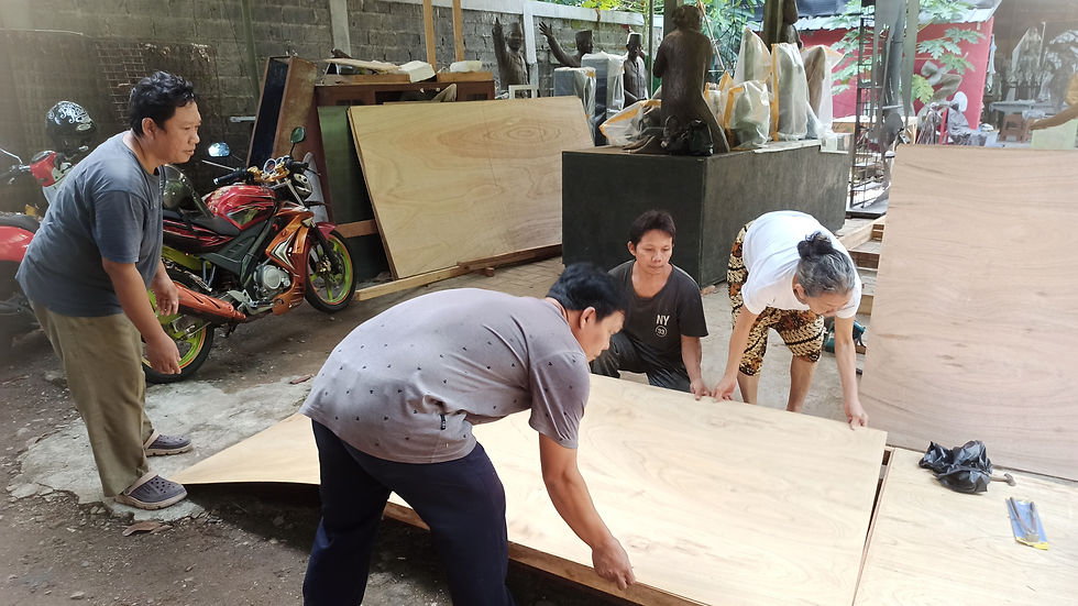 Persiapan pameran tunggal Dolorosa Sinaga & Budi Santoso. di Galeri Nasional Indonesia 19 Juli - 19 Agustus 2024 | Dolorosa Sinaga & Budi Santoso duo exhibiton preparation at National Gallery of Indonesia 19 July - 19 August 2024