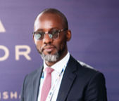 CHIC Talks featuring Eric Lupapi discussing hotel sales strategy, commercial performance, and cluster leadership.