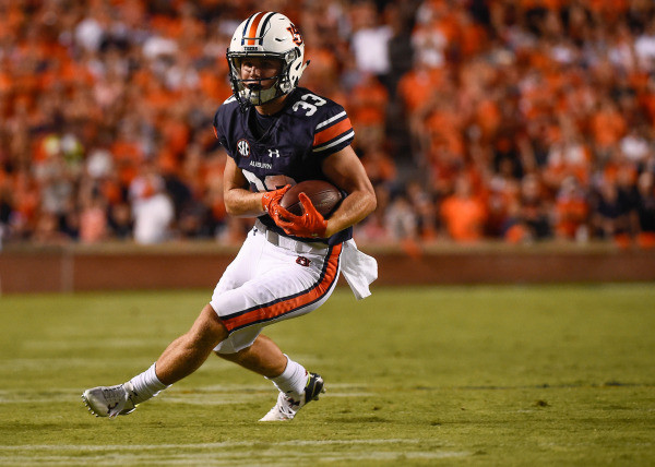 Six Walk-Ons Earn Scholarships