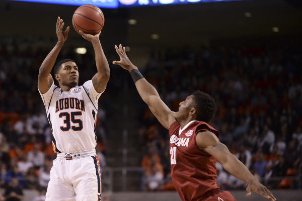 Auburn Steps Out of Conference to face TCU Saturday
