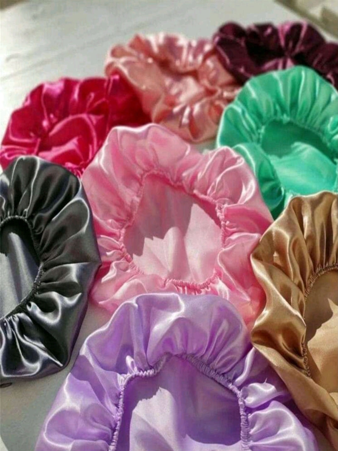 Touca de cetim, Anti-Friz 