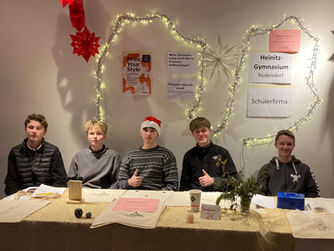 Schülerfirma auf dem Schöneicher Weihnachtsmarkt präsent