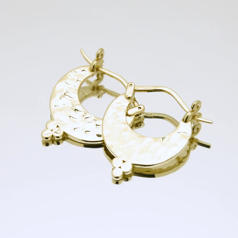 תמונה ממוזערת: עגילי חישוק שטוחים בסגנון אתני