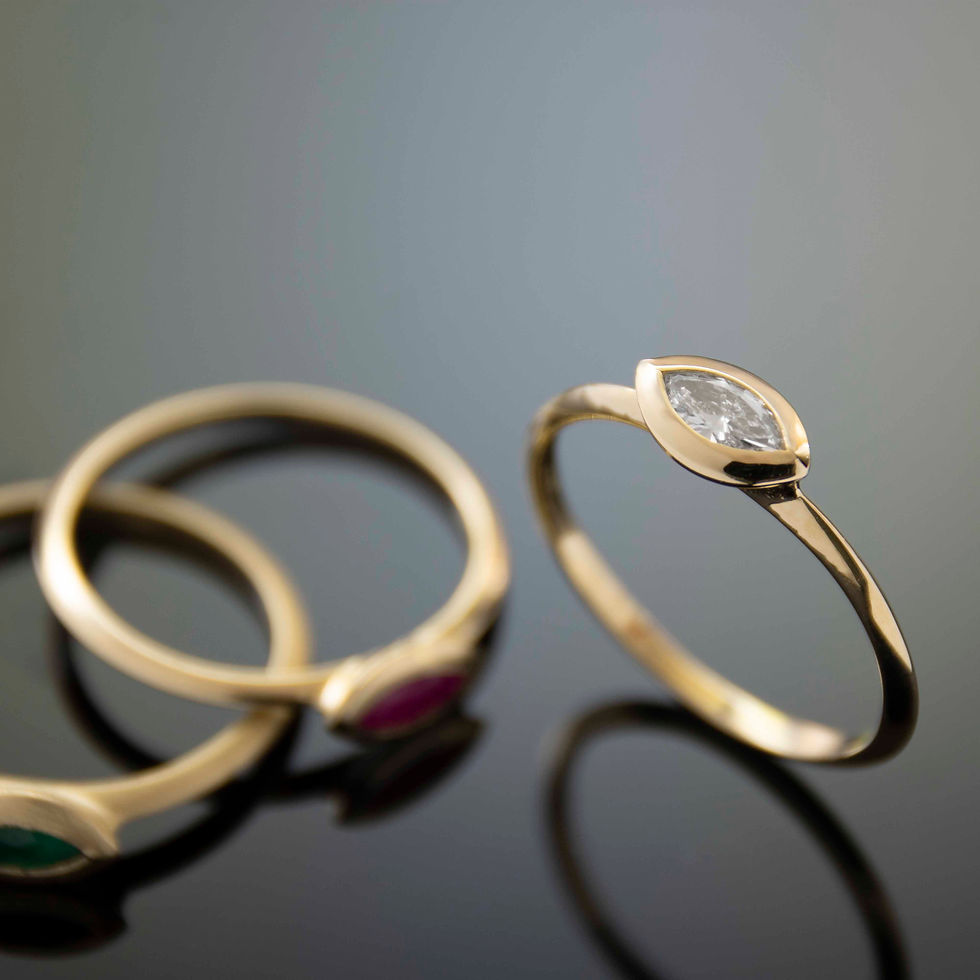 תמונה ממוזערת: טבעת אירוסין מודרנית יהלום מרקיזה