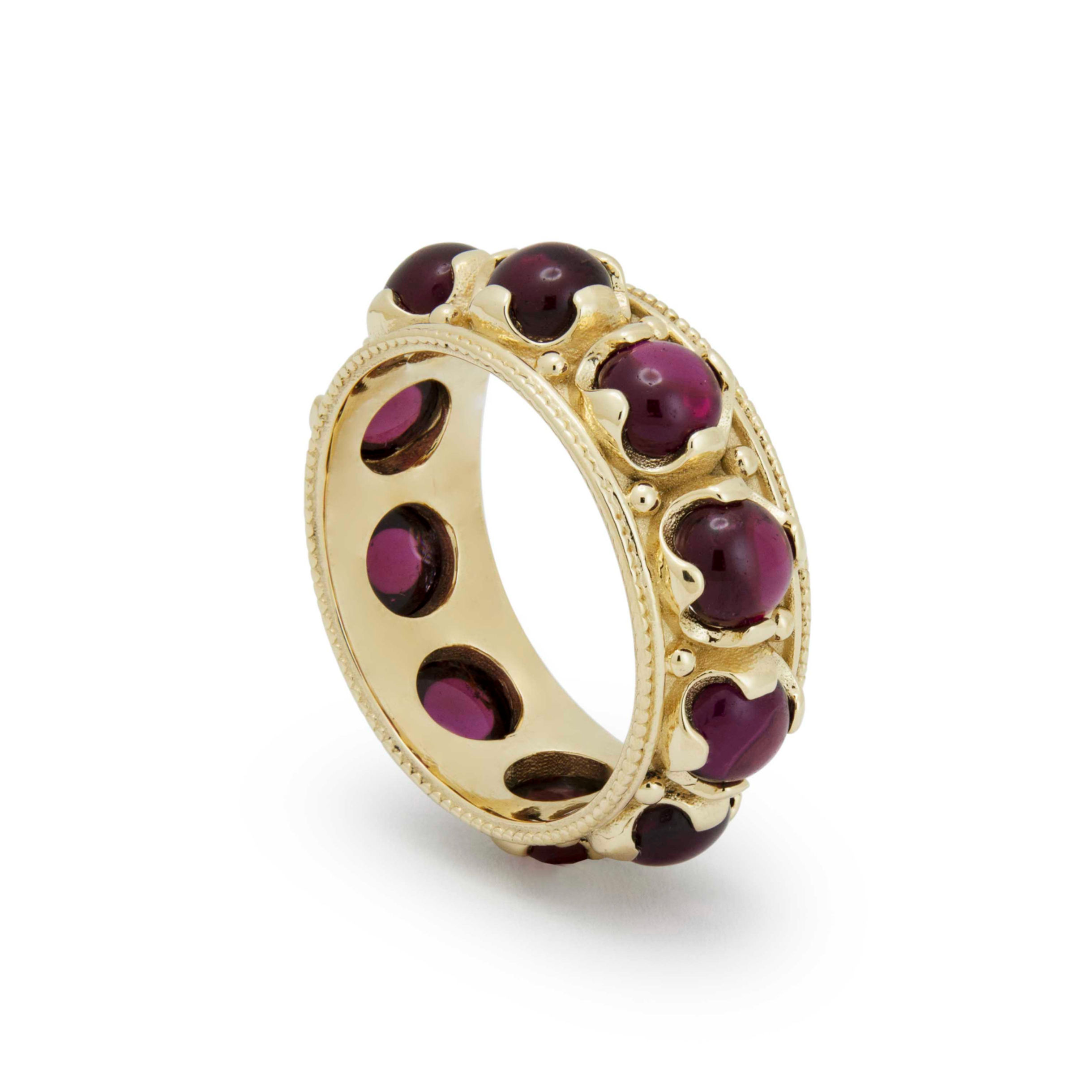 טבעת "מילאנו" איטרניטי בזהב צהוב וגרנט