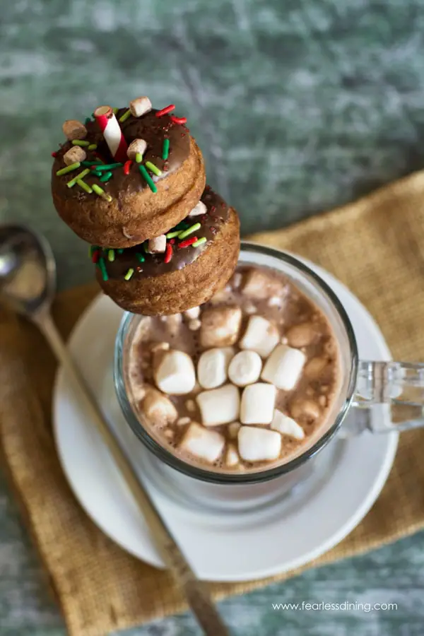 Doughnut Hole/Hot Chocolat and Hot apple Cider Social