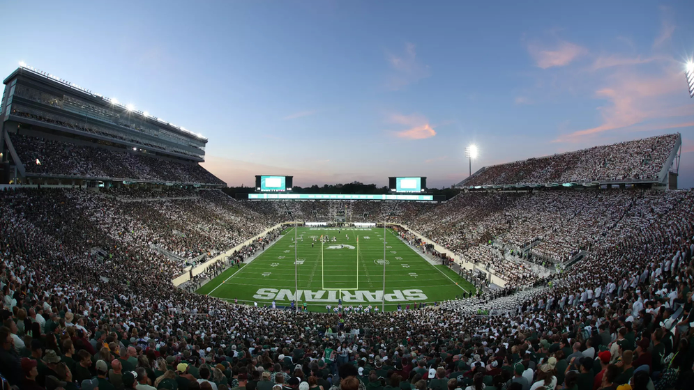 Michigan State Game Day Helicopter Charter
