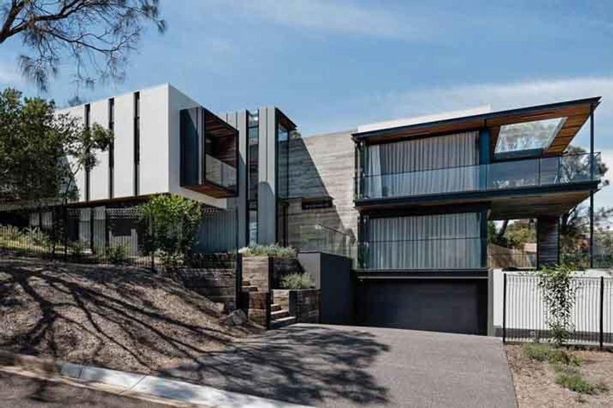 Are Low-Pitched Roofs Worth It? The Hidden HVAC Cost Most Homeowners Miss
