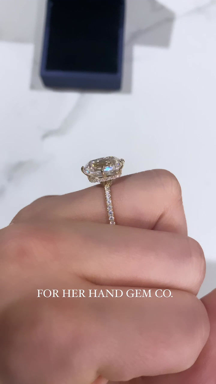 Thumbnail: The Lulu Ring - 4.5 CT Hybrid Old European Cut