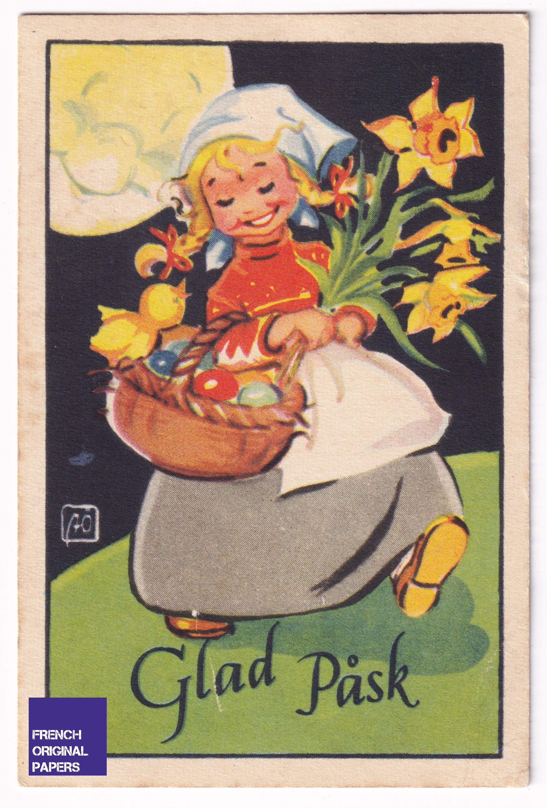 Happy Easter 1947 Vintage small swedish greeting postcard girl egg & daffodils