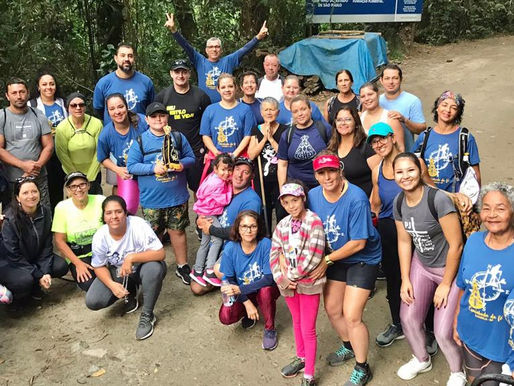 Grupo de romeiros faz caminhada até o Bonete em preparação para Romaria à Aparecida