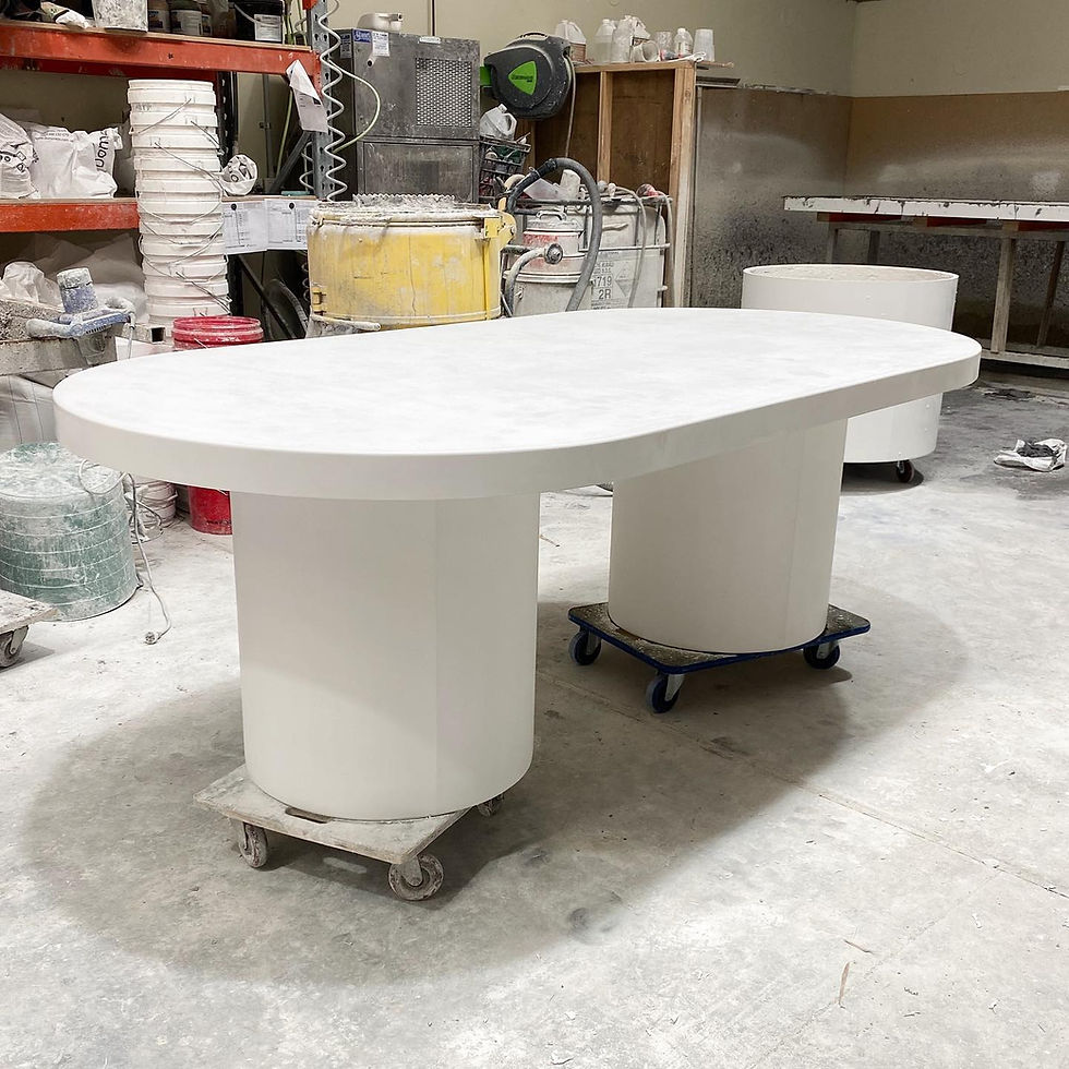 Thumbnail: Oval Dining Table