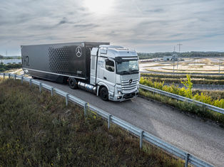 Mercedes-Benz Trucks Provides Outlook on Hydrogen-Based GenH2 Truck, Undergoing Testing in Germany.