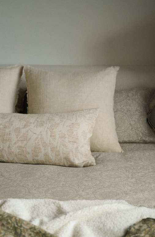 Thumbnail: Botanique Queen Duvet Set | Natural