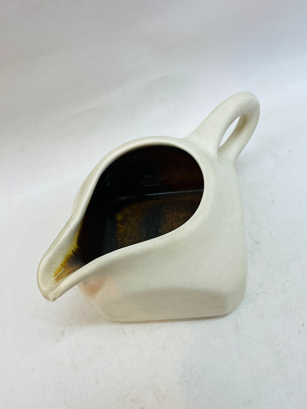 תמונה ממוזערת: כלי לחלב - צבי בית היוצר