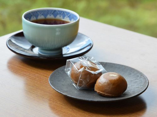 滝本金箔まんじゅう | 第一滝本館 │ オンラインショップ