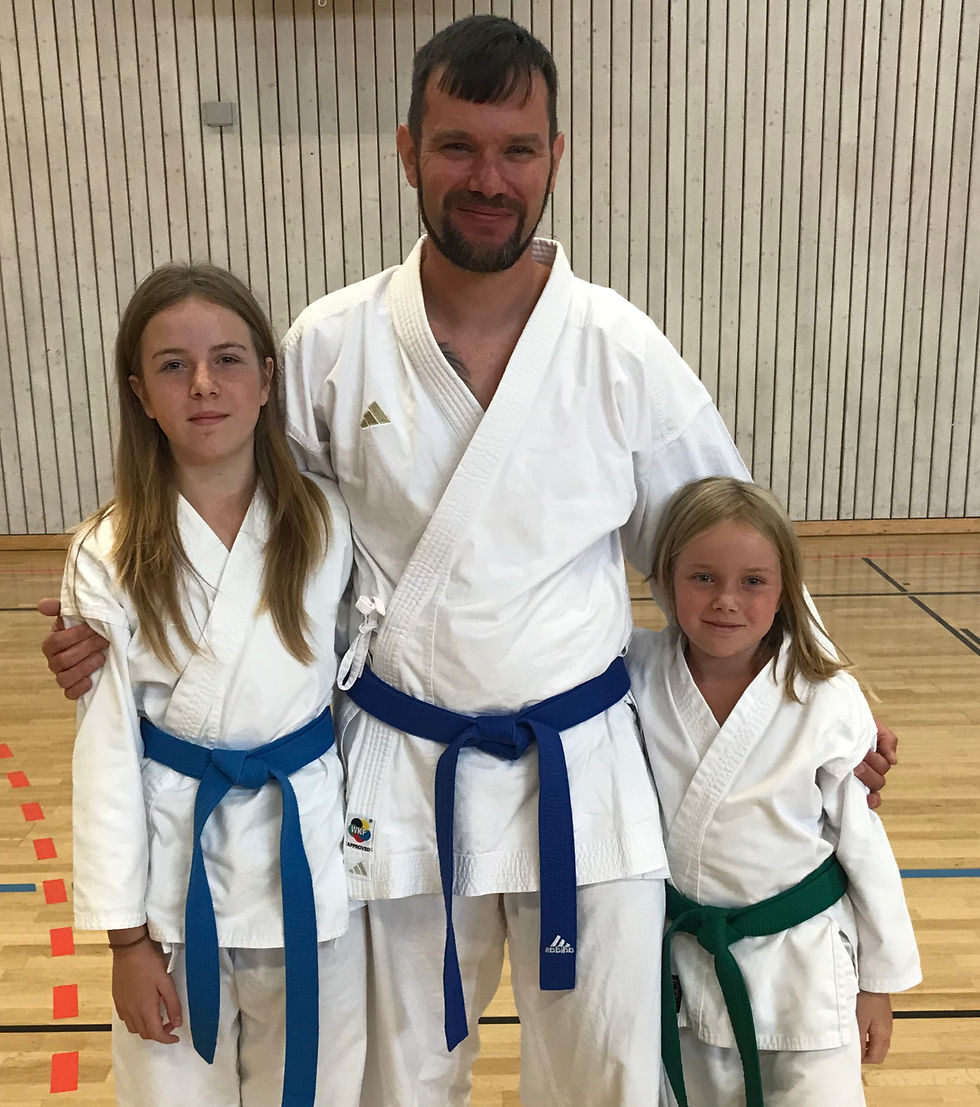Polina, Christoph und Kira (von links)