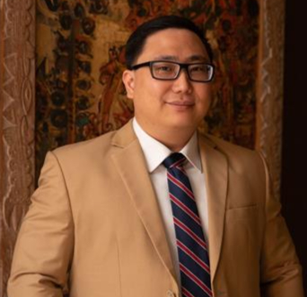 Writer: Damian Agata Yuvens